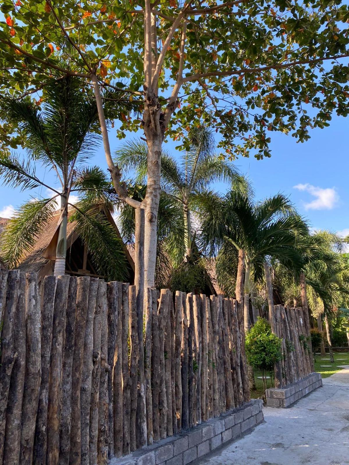Palm Green Hotel Kuta  Екстер'єр фото