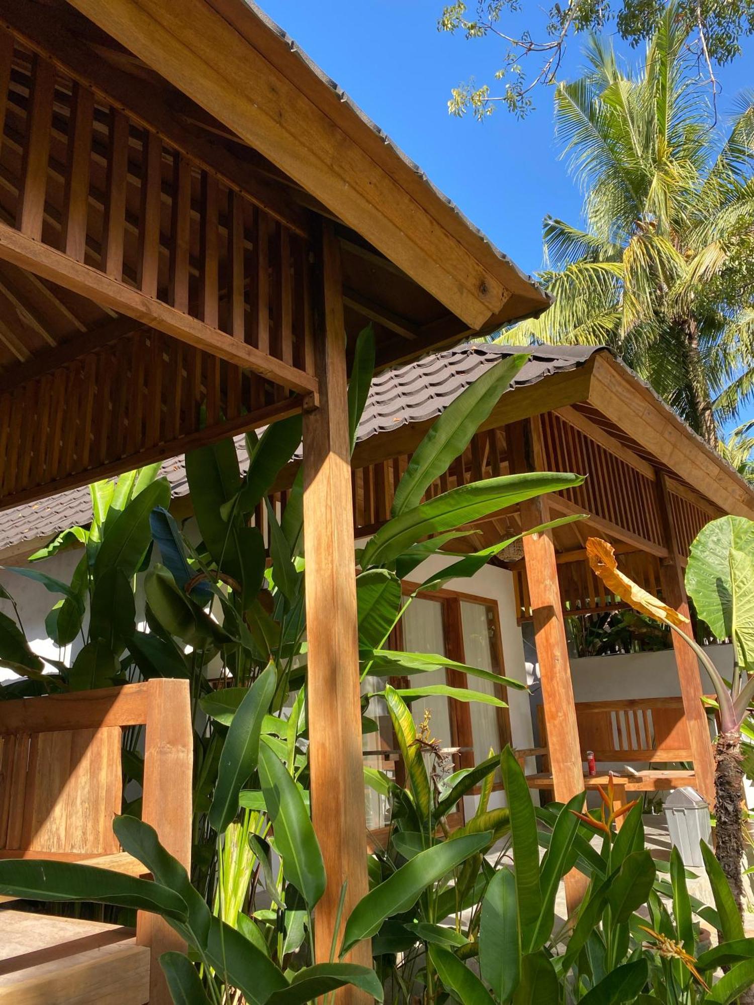 Palm Green Hotel Kuta  Екстер'єр фото